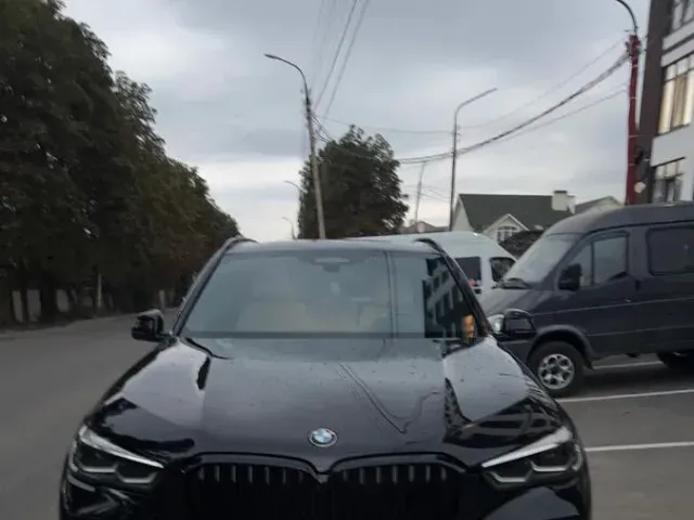 BMW X5 - фото 2