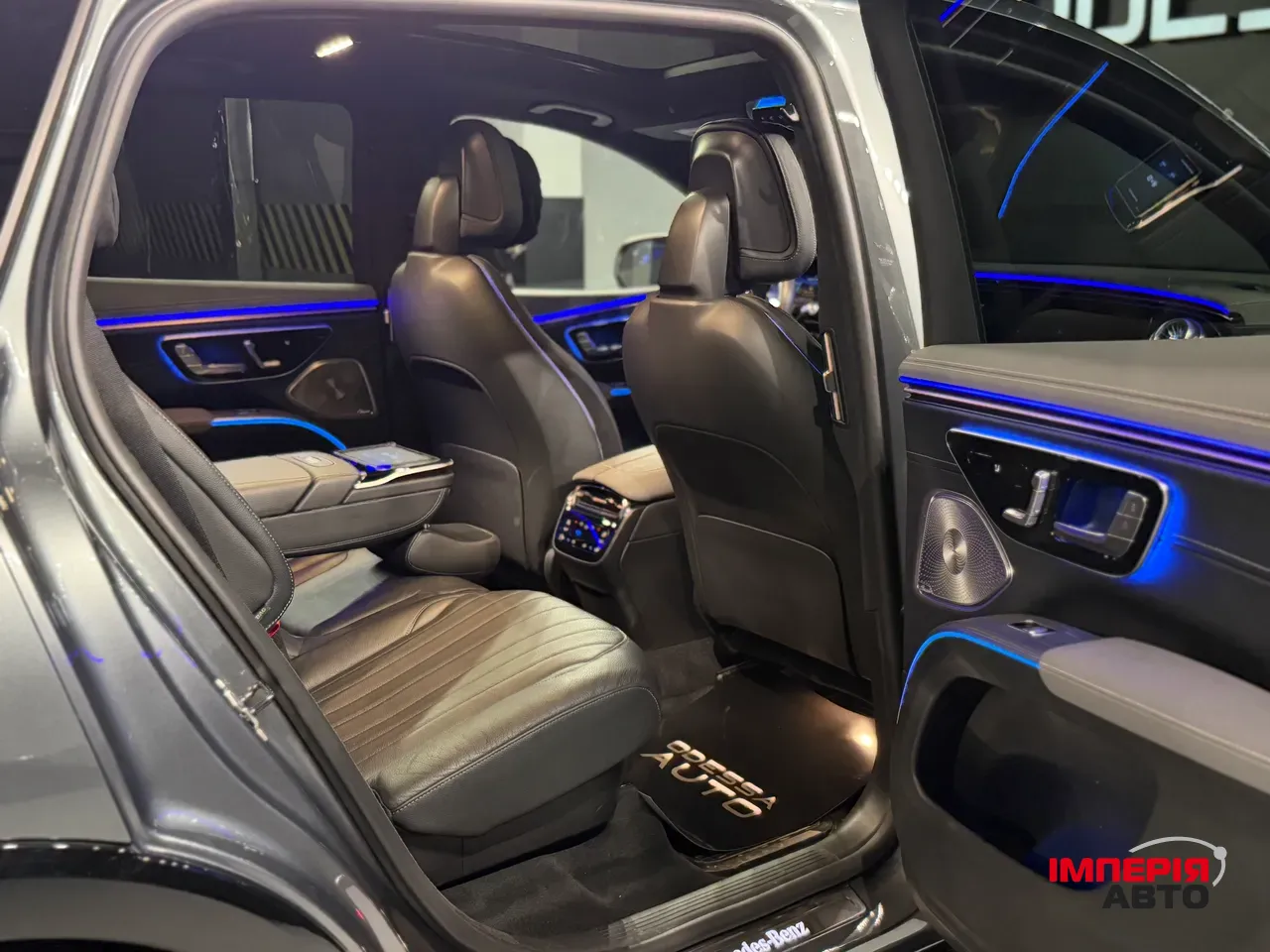 Mercedes-Benz EQS SUV - фото 56