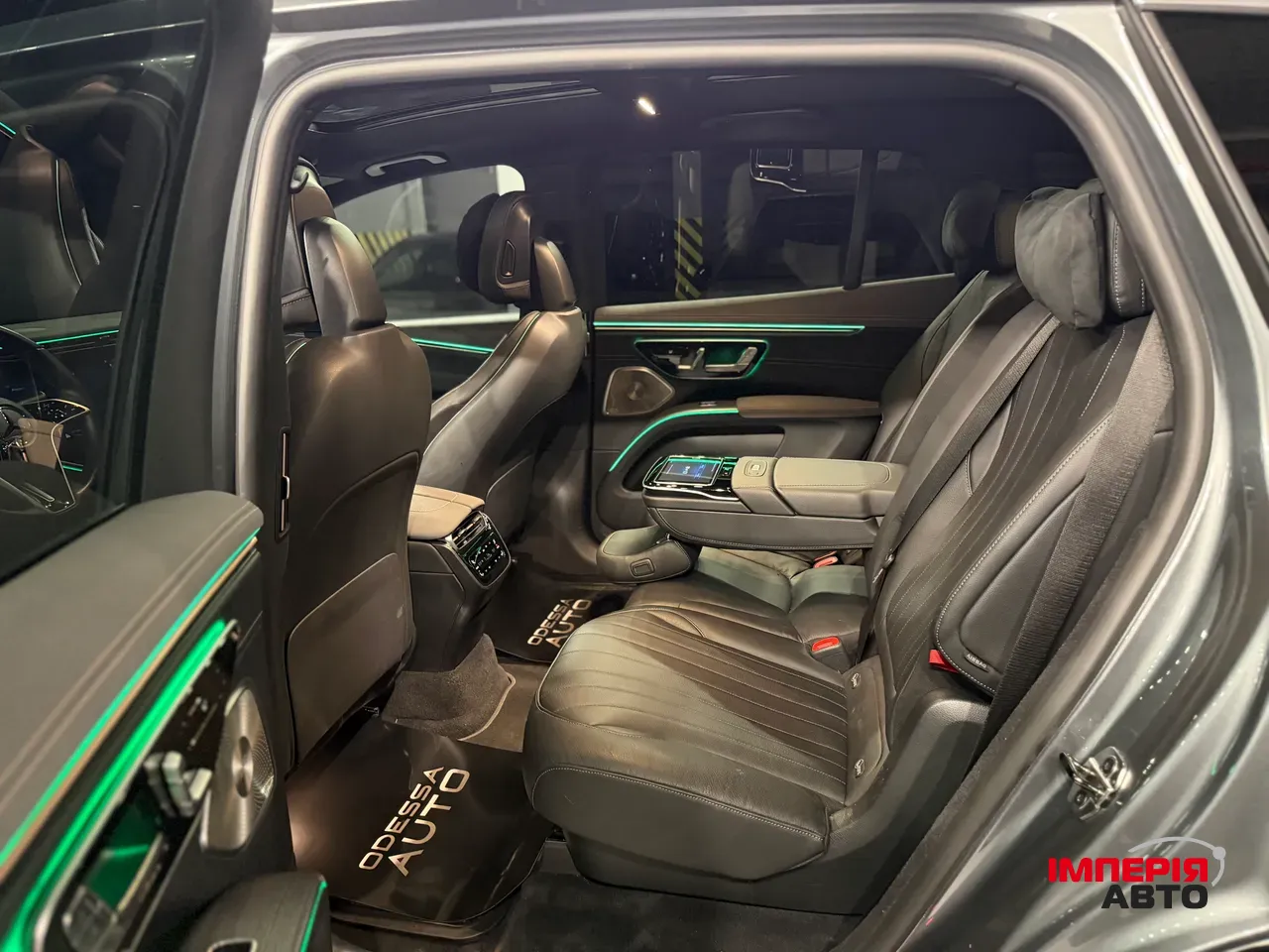 Mercedes-Benz EQS SUV - фото 19