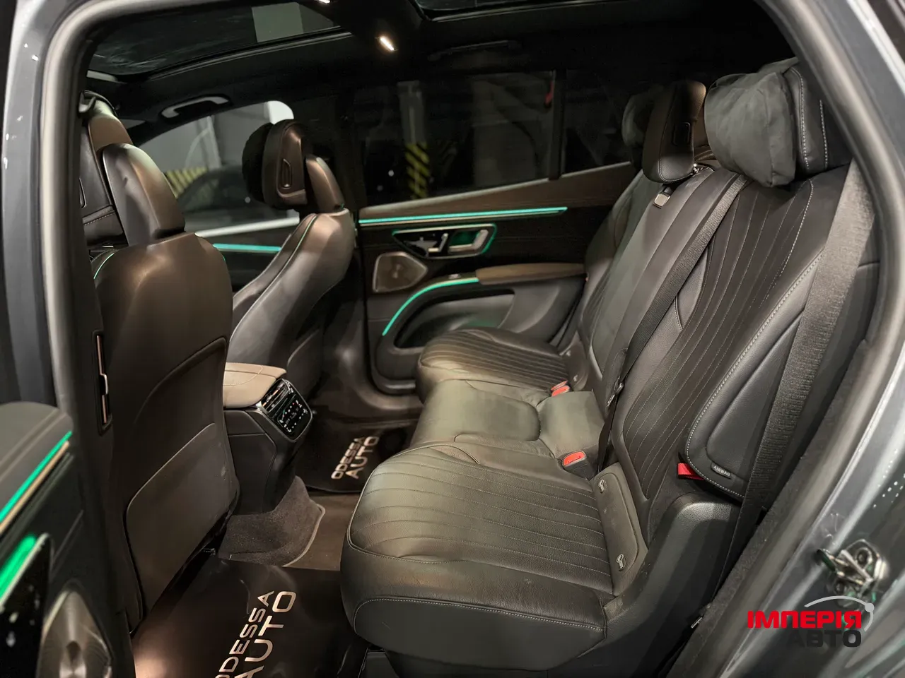 Mercedes-Benz EQS SUV - фото 17