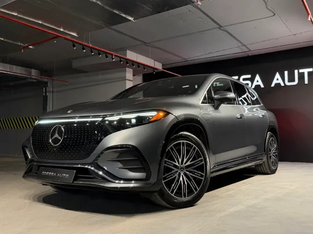 Mercedes-Benz EQS SUV - фото 1