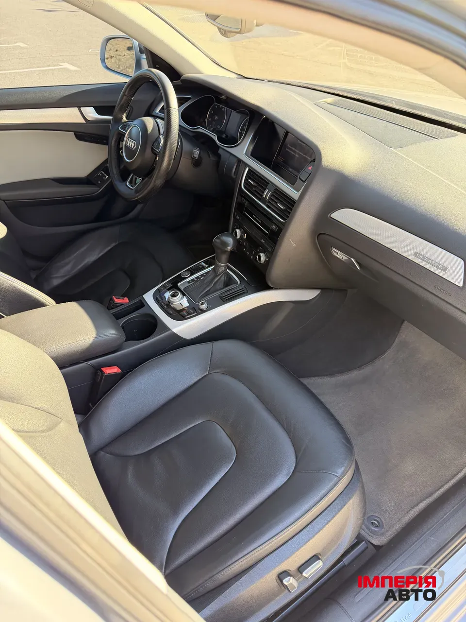 Audi A4 - фото 16