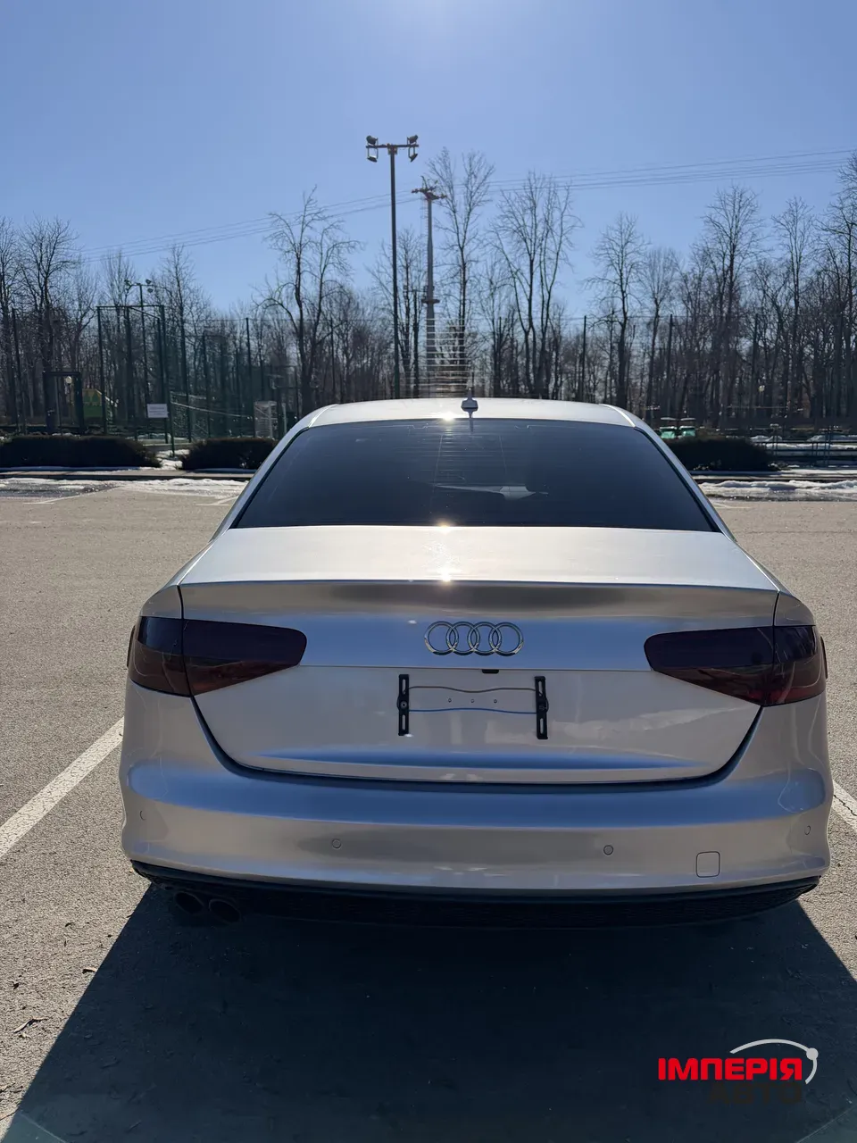 Audi A4 - фото 10