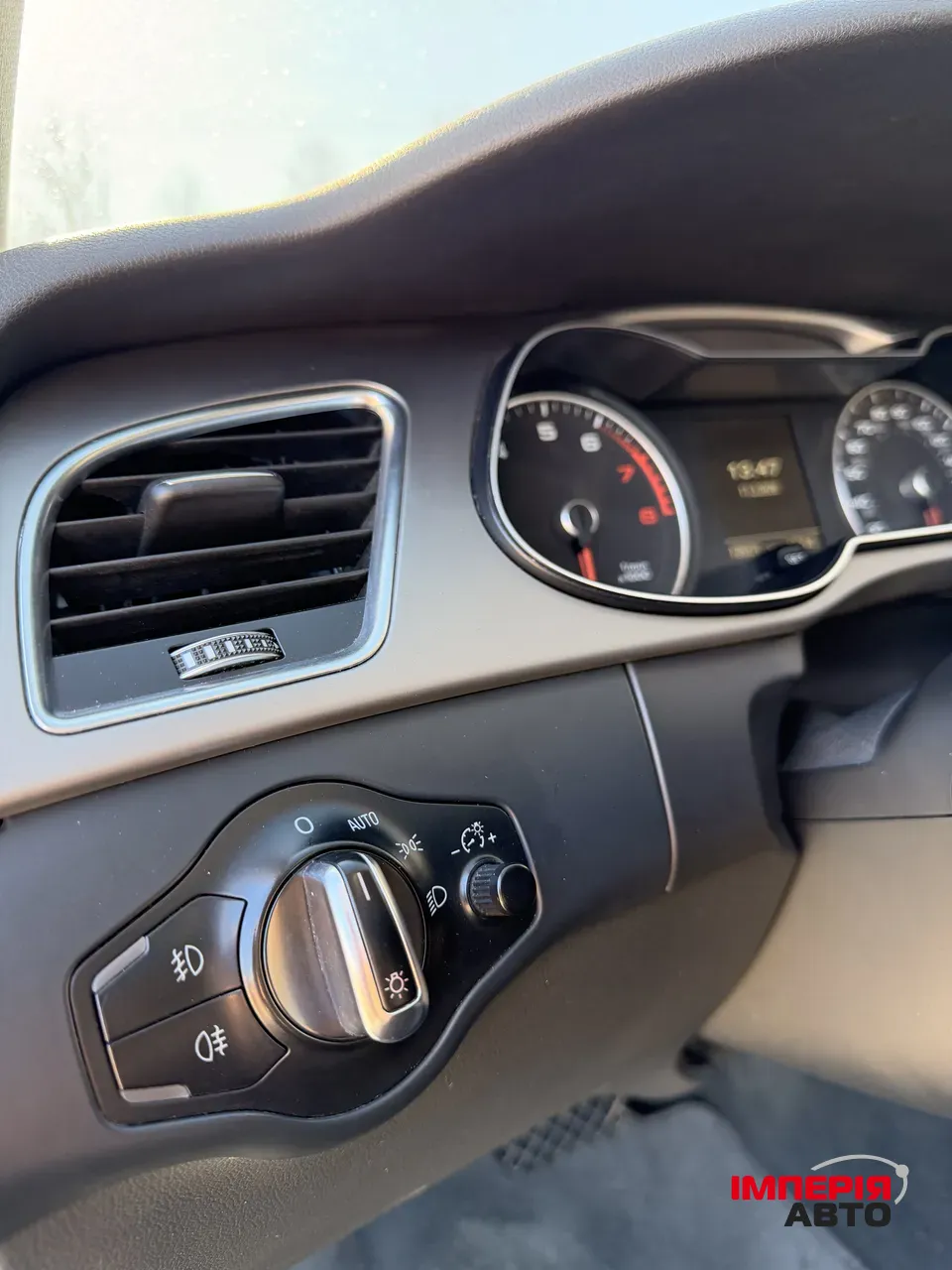 Audi A4 - фото 23