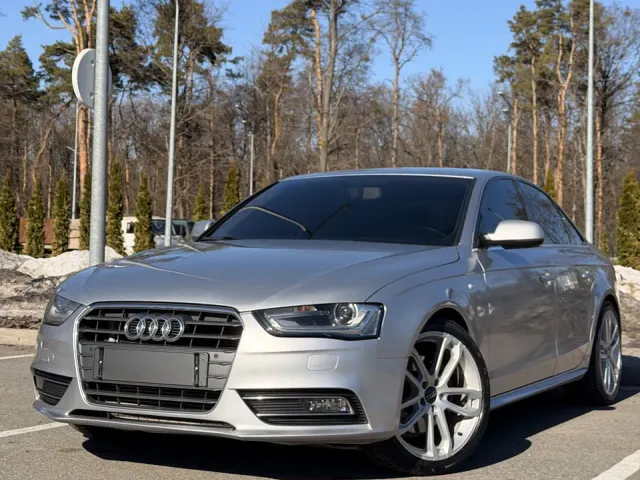 Audi A4 - фото 3