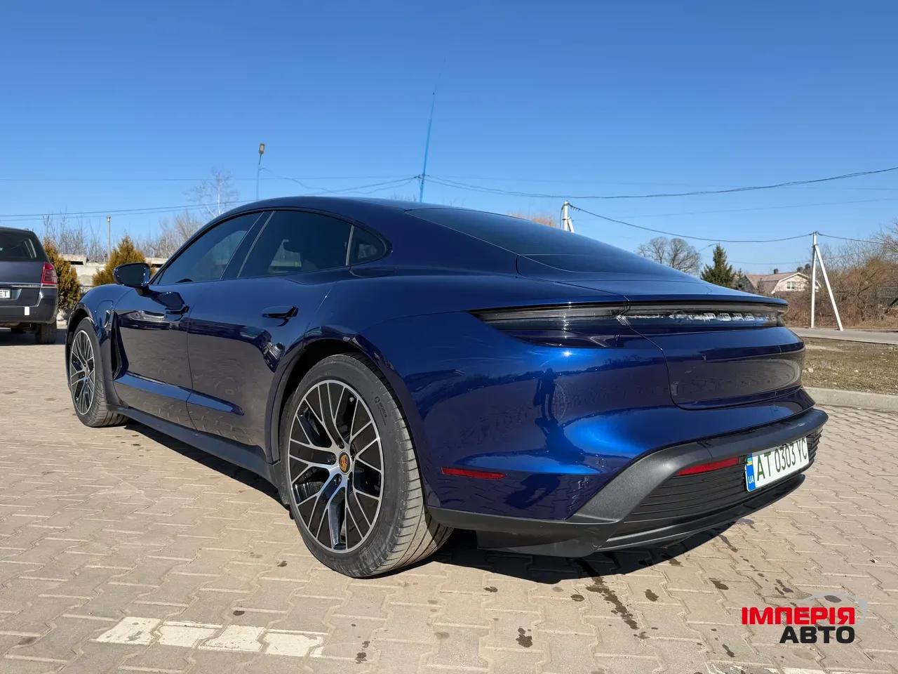 Porsche Taycan - фото 3