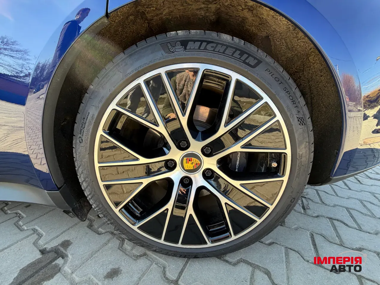 Porsche Taycan - фото 33