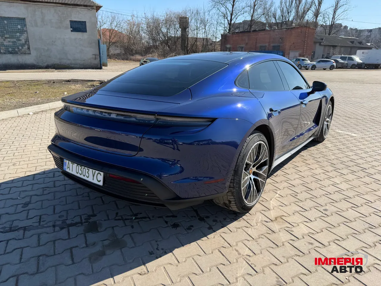 Porsche Taycan - фото 15