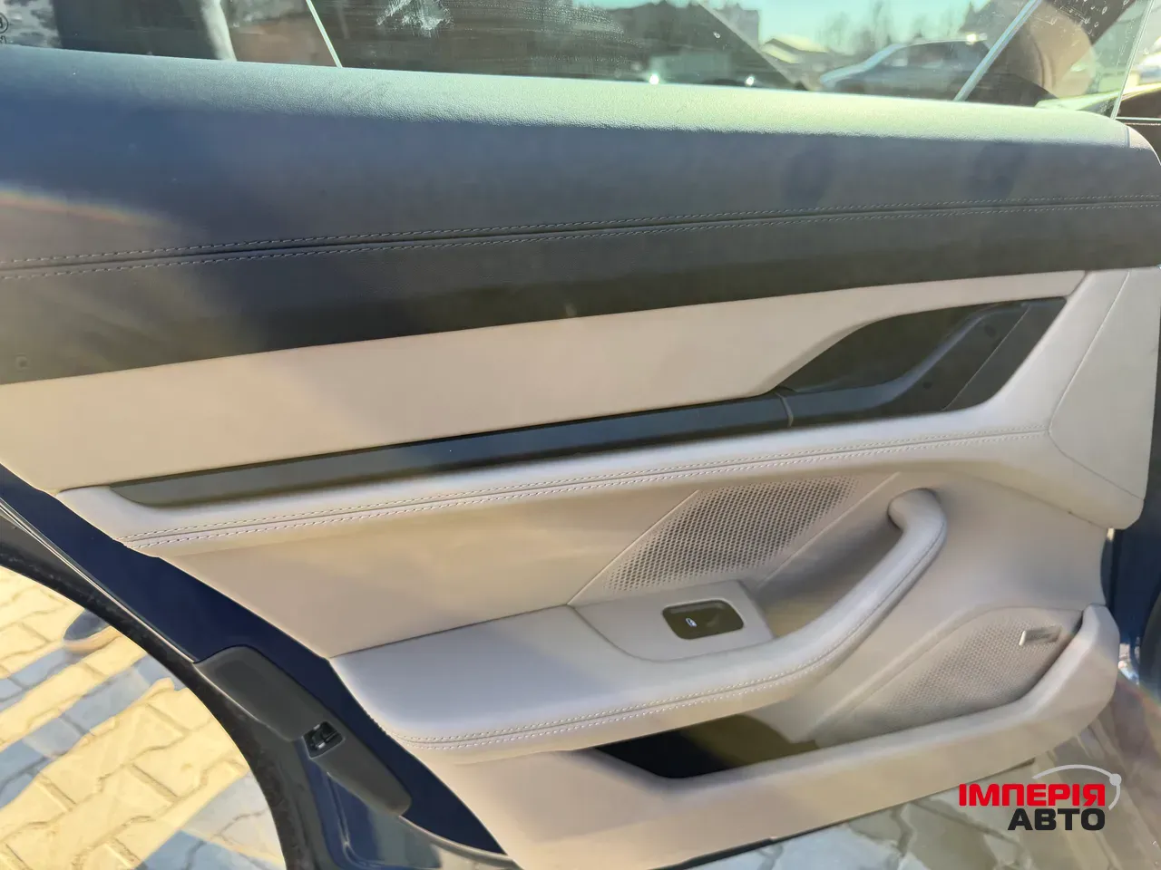 Porsche Taycan - фото 25