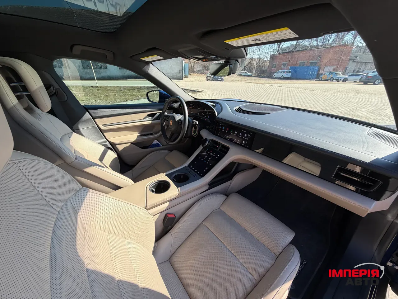 Porsche Taycan - фото 35