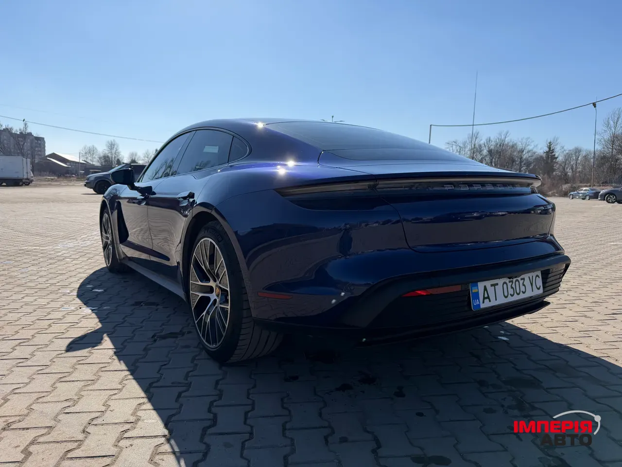 Porsche Taycan - фото 14