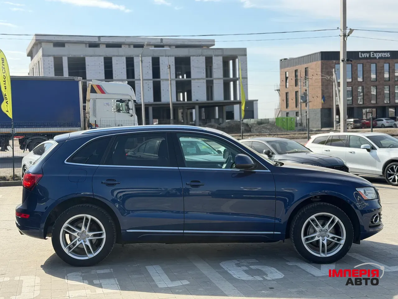 Audi Q5 - фото 4