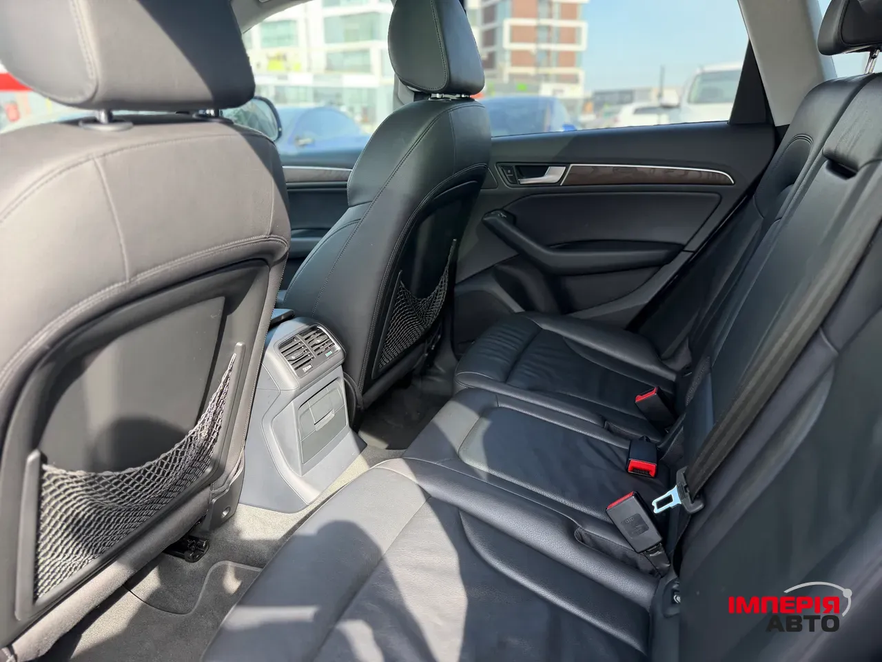 Audi Q5 - фото 17