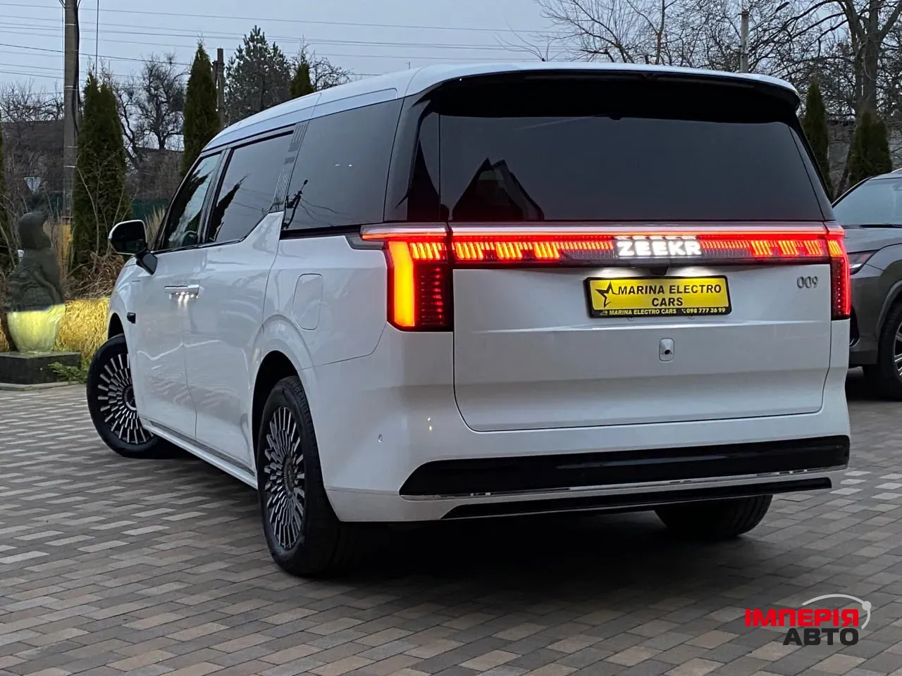 Zeekr 009 - фото 3