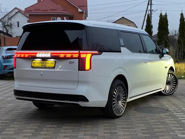 Zeekr 009 - фото 4