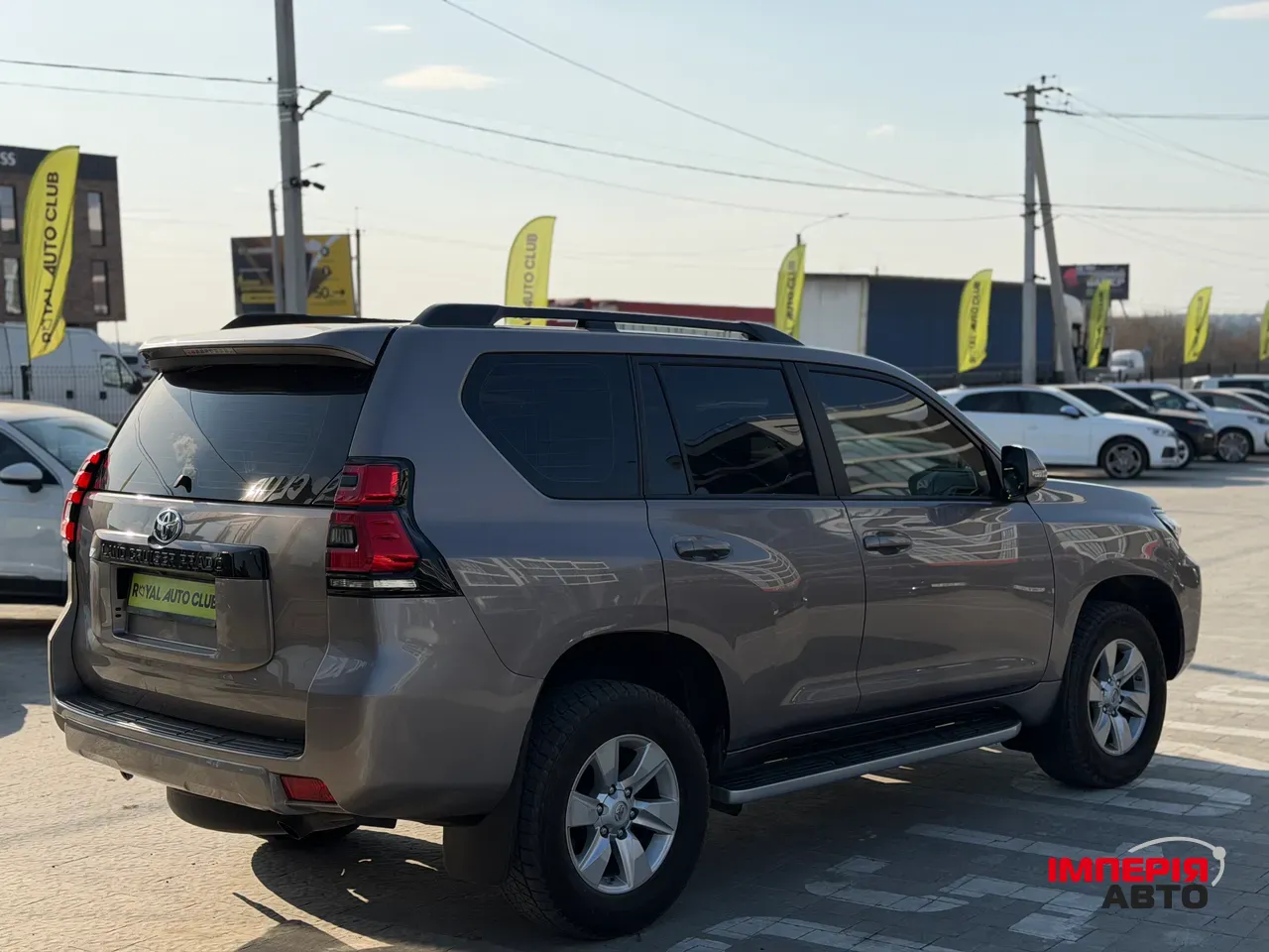 Toyota Land Cruiser Prado - фото 5