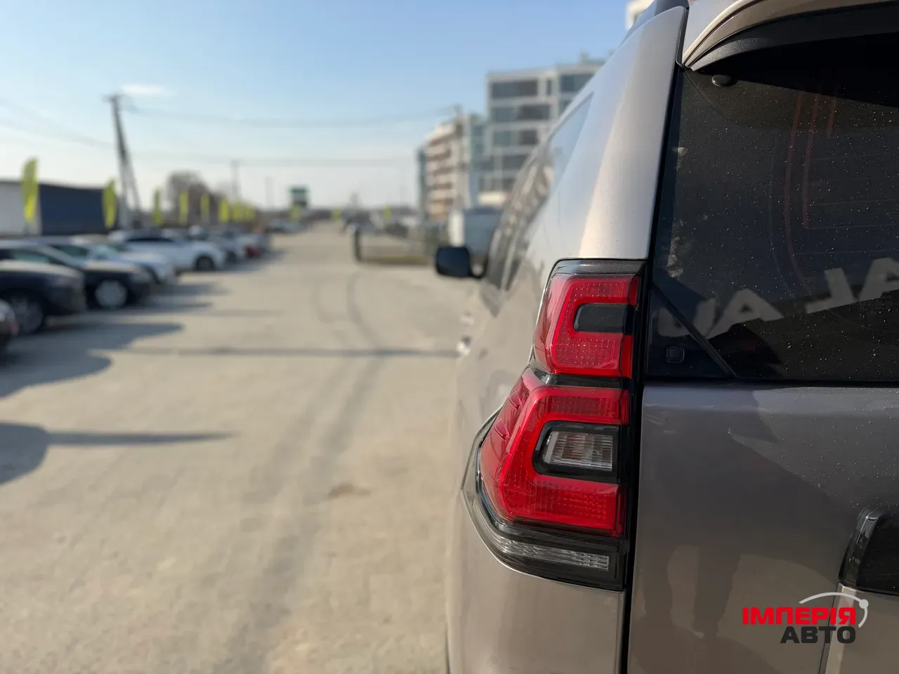 Toyota Land Cruiser Prado - фото 9