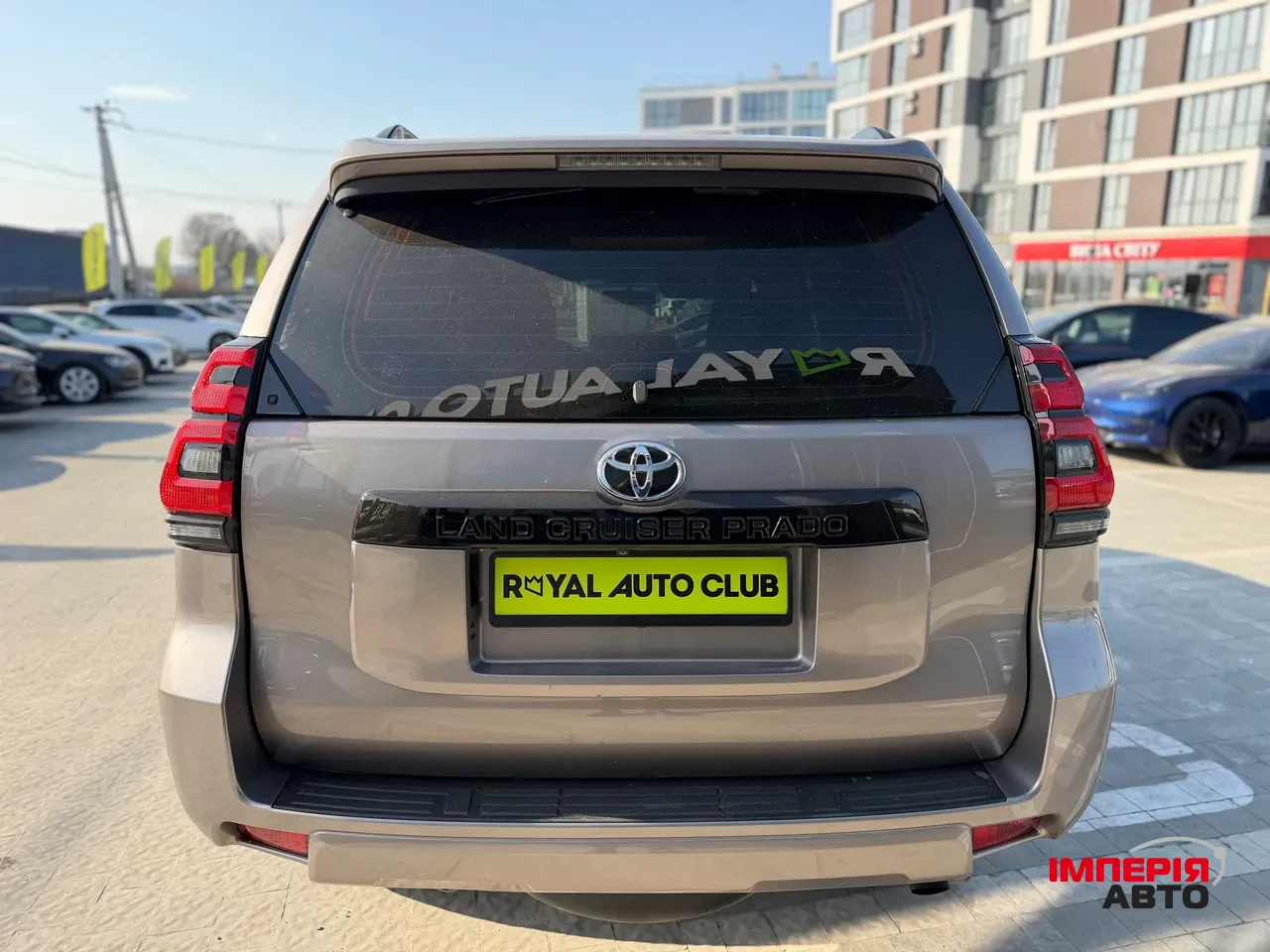 Toyota Land Cruiser Prado - фото 6