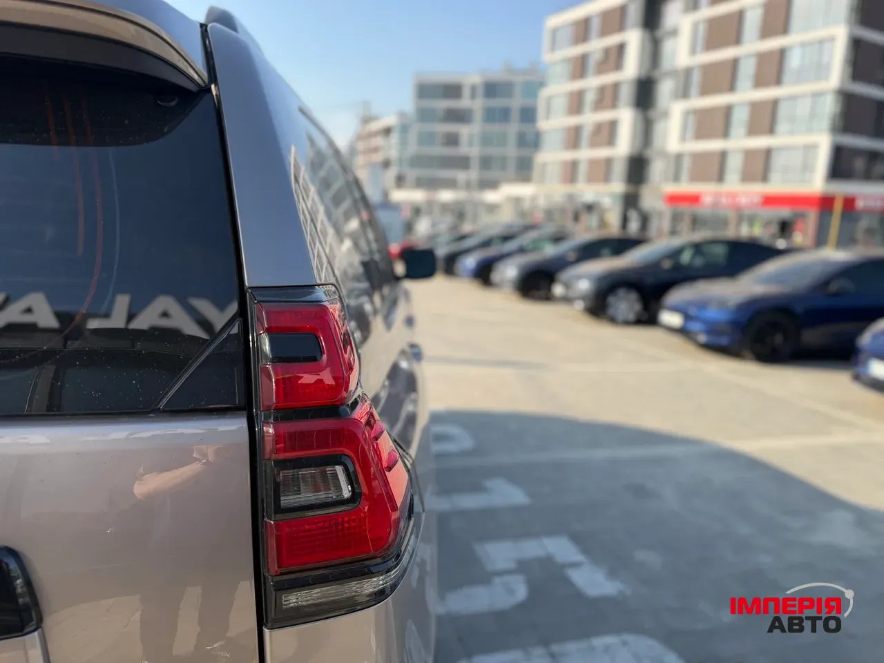 Toyota Land Cruiser Prado - фото 10