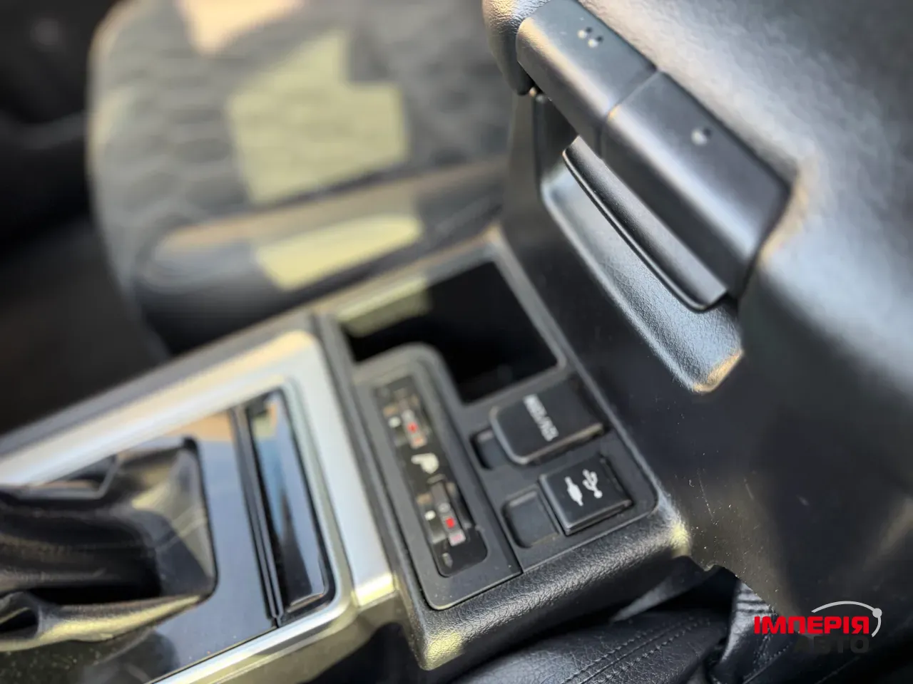 Toyota Land Cruiser Prado - фото 21