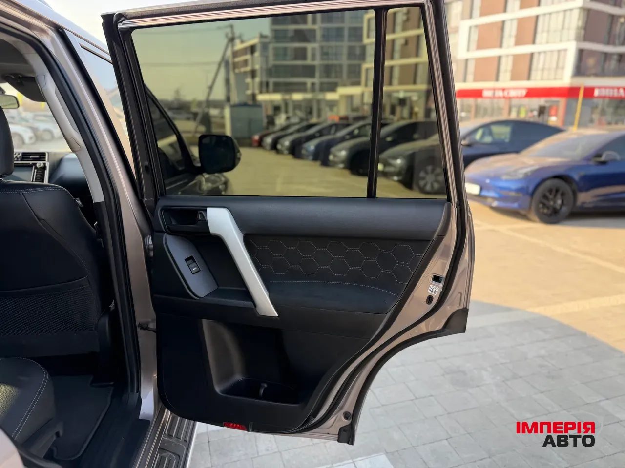 Toyota Land Cruiser Prado - фото 30