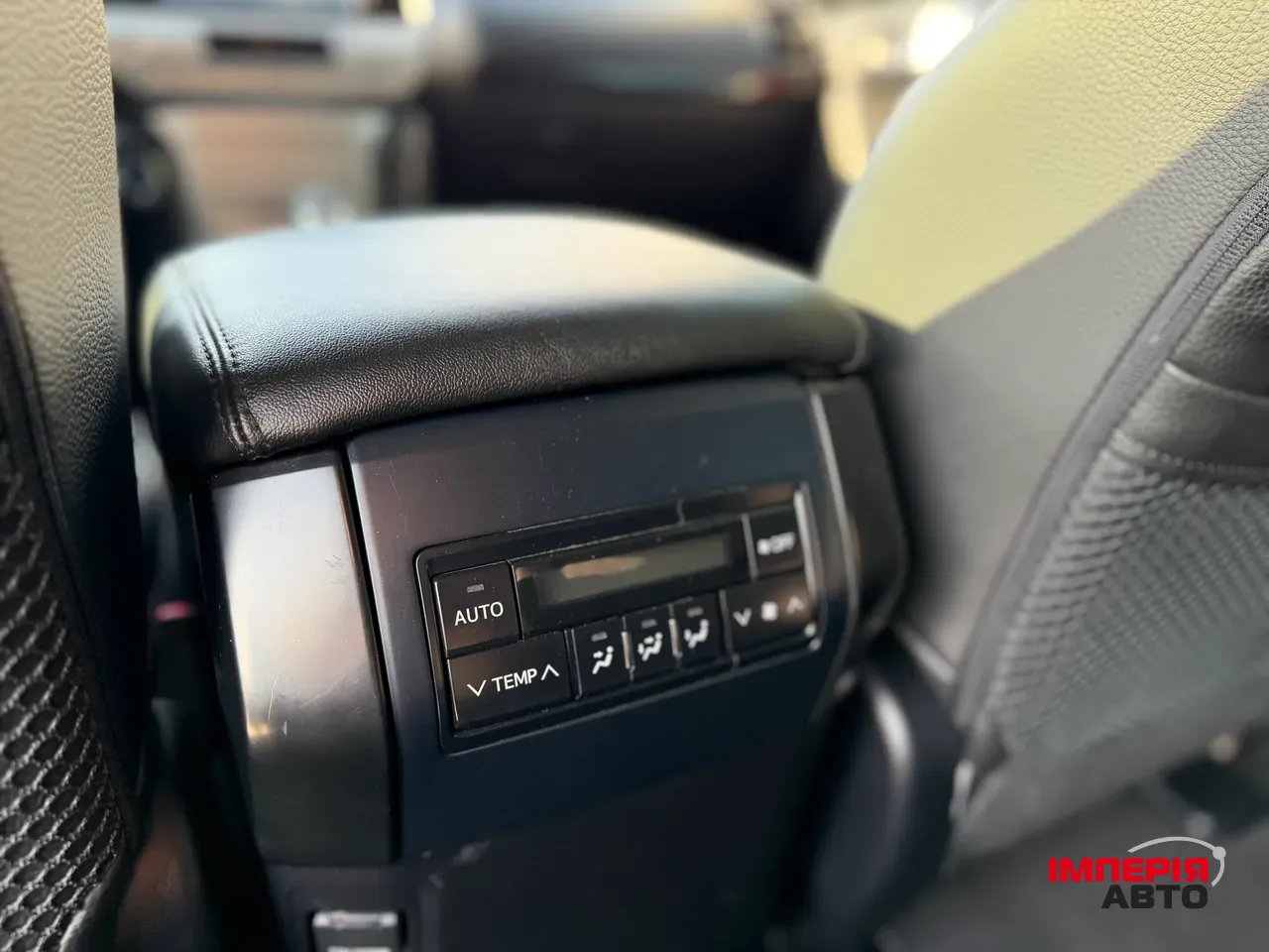 Toyota Land Cruiser Prado - фото 25