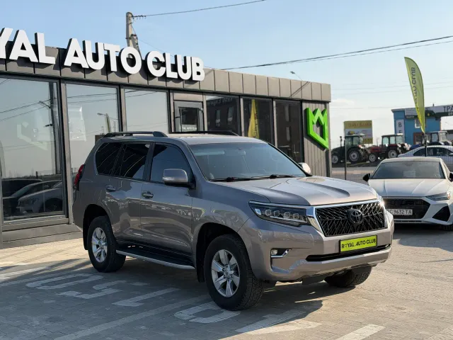 Toyota Land Cruiser Prado - фото 3