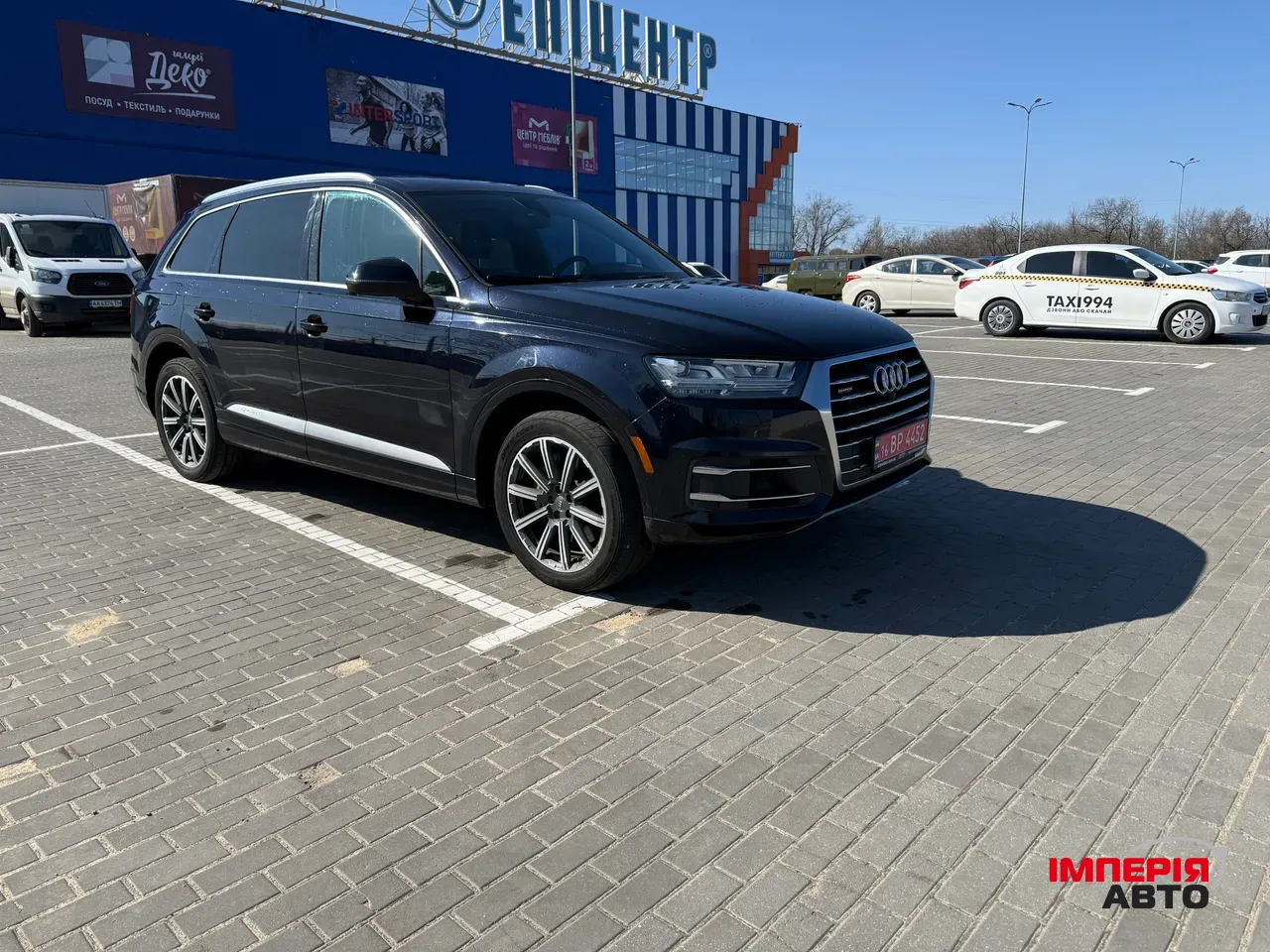 Audi Q7 - фото 4