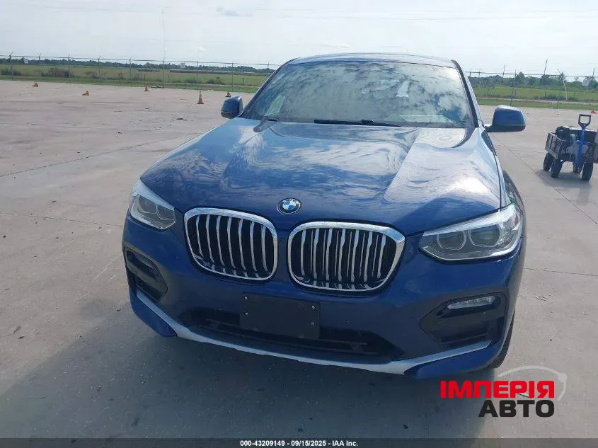 BMW X4 - фото 1