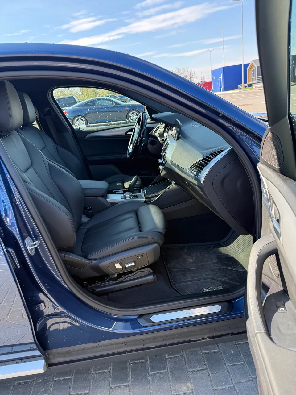 BMW X4 - фото 12