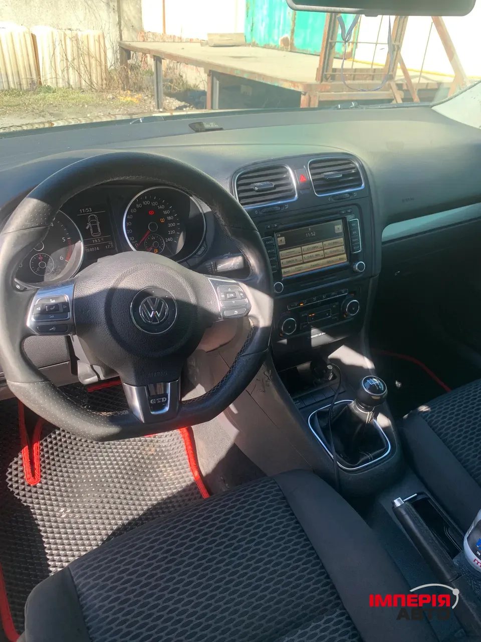 Volkswagen Golf - фото 9