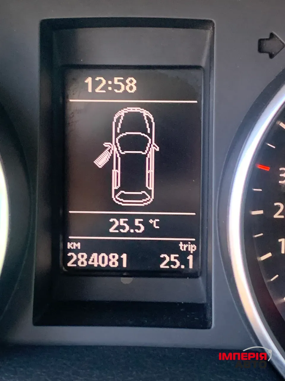 Volkswagen Golf - фото 12