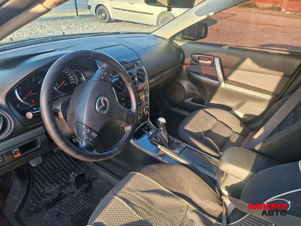 Mazda 6 - фото 14