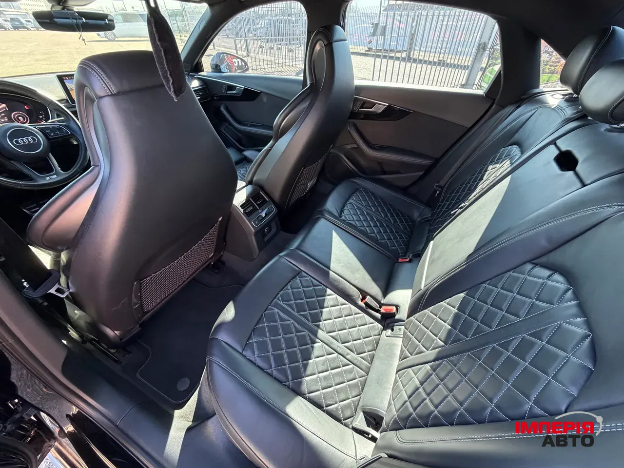 Audi S4 - фото 15