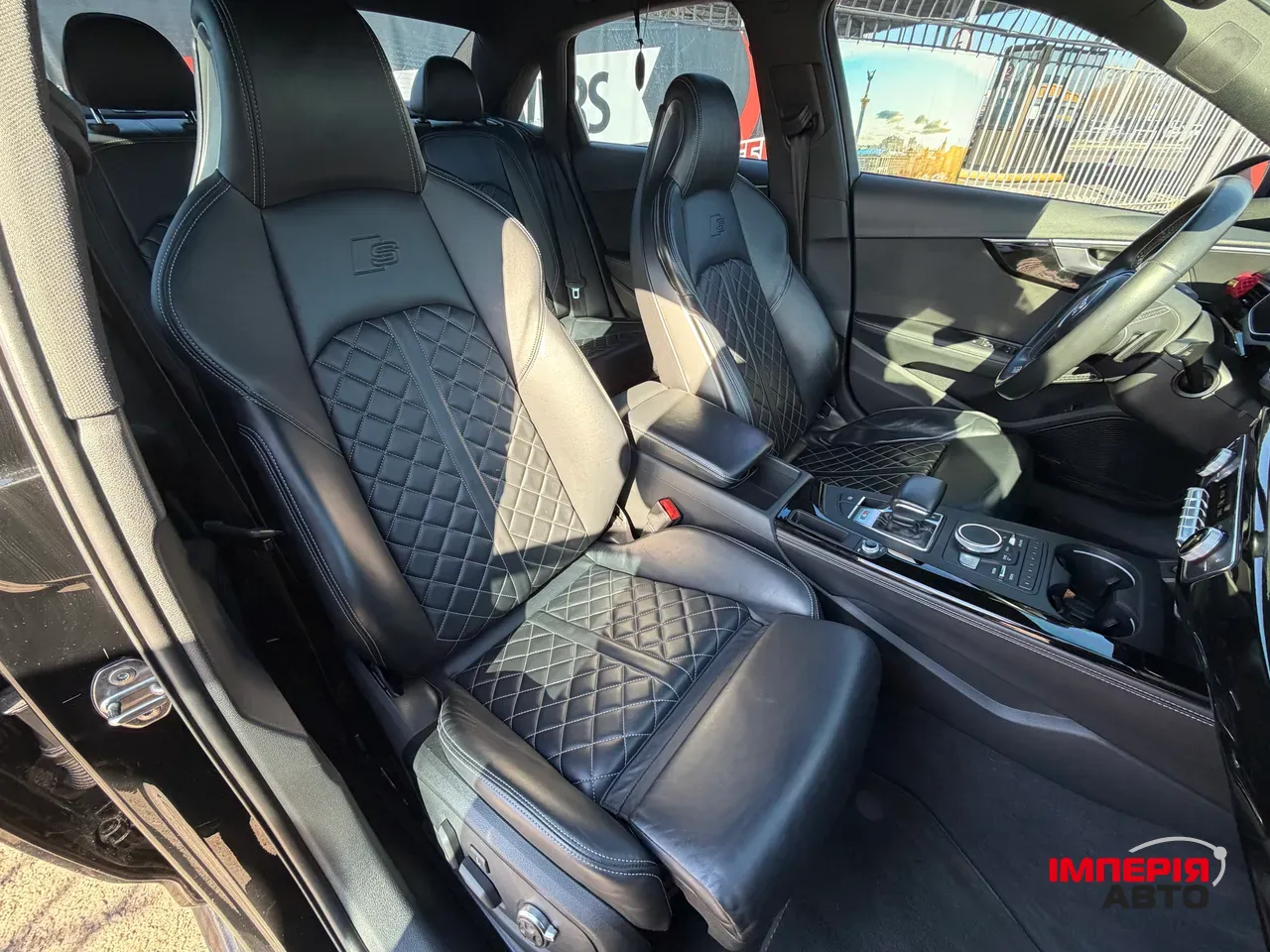 Audi S4 - фото 19