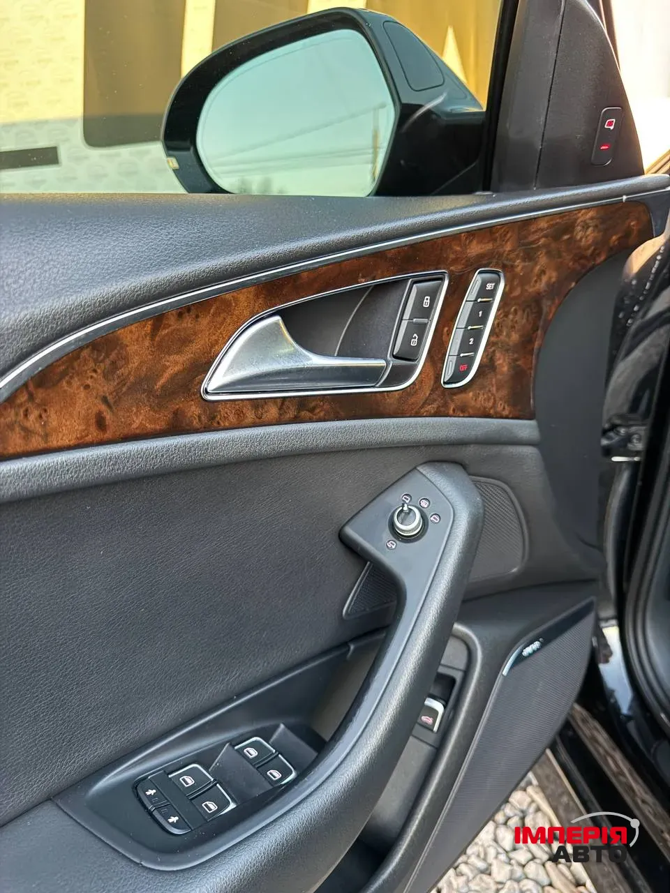 Audi A6 - фото 16