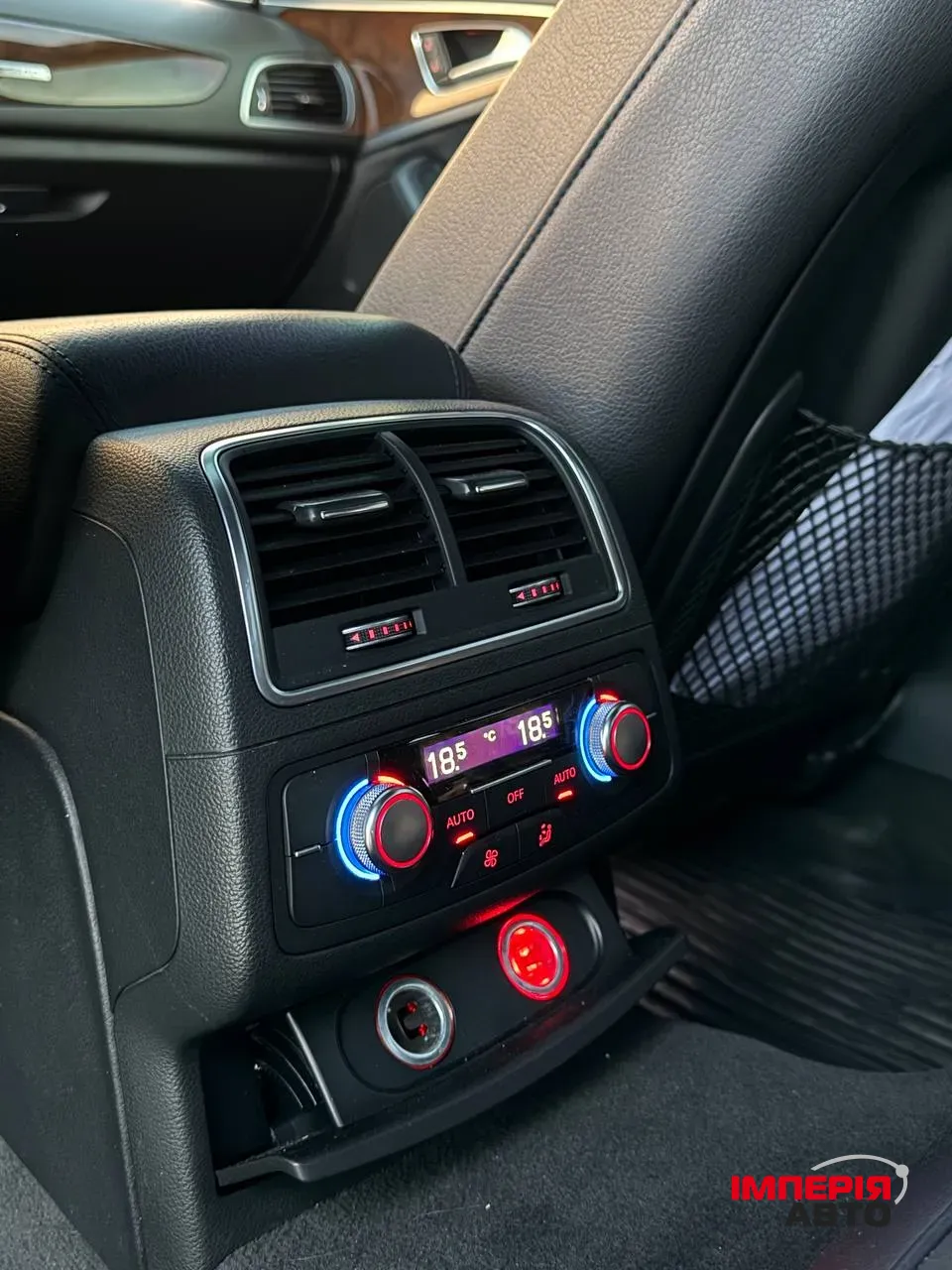 Audi A6 - фото 13