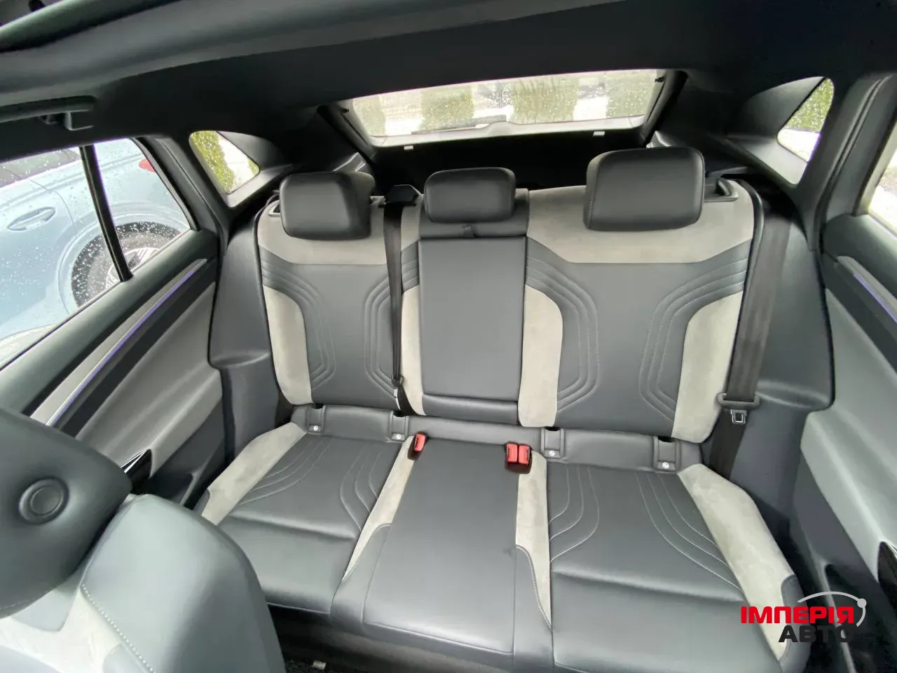 Volkswagen ID.4 - фото 8