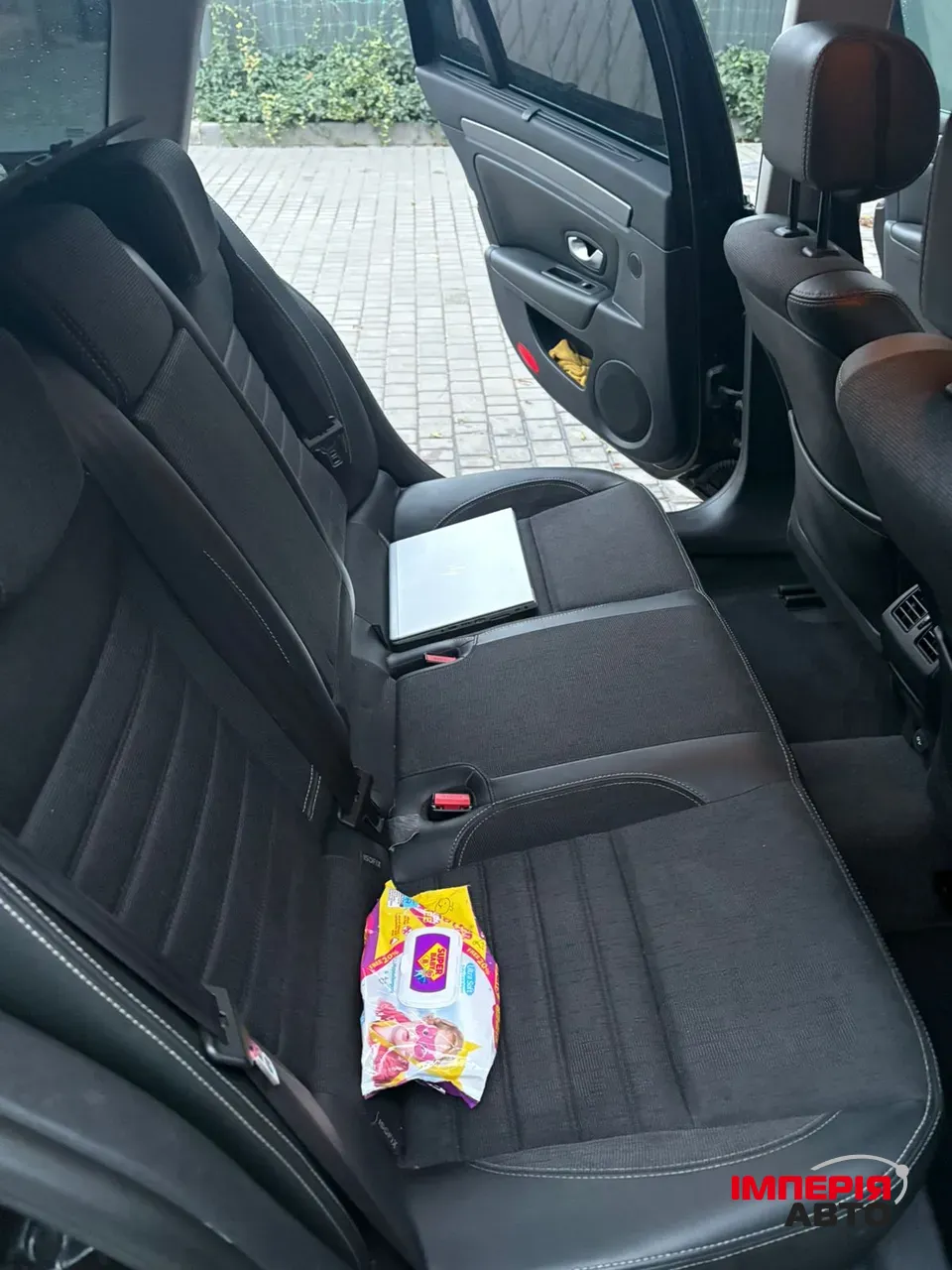 Renault Laguna - фото 11