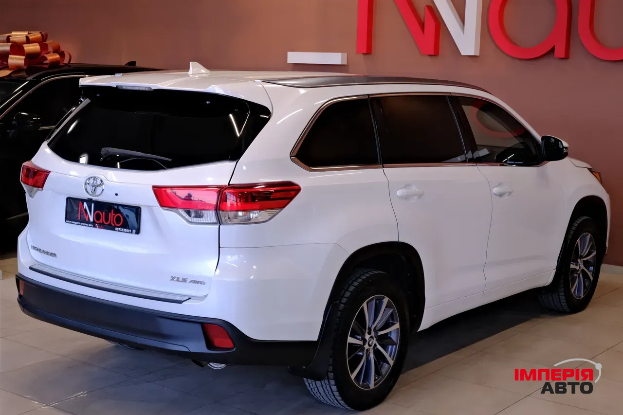 Toyota Highlander - фото 5