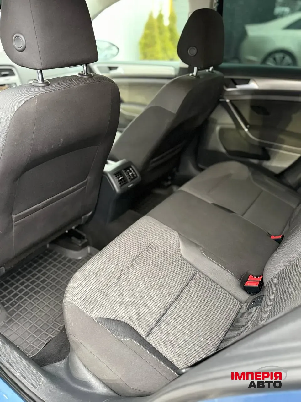 Volkswagen Golf - фото 12