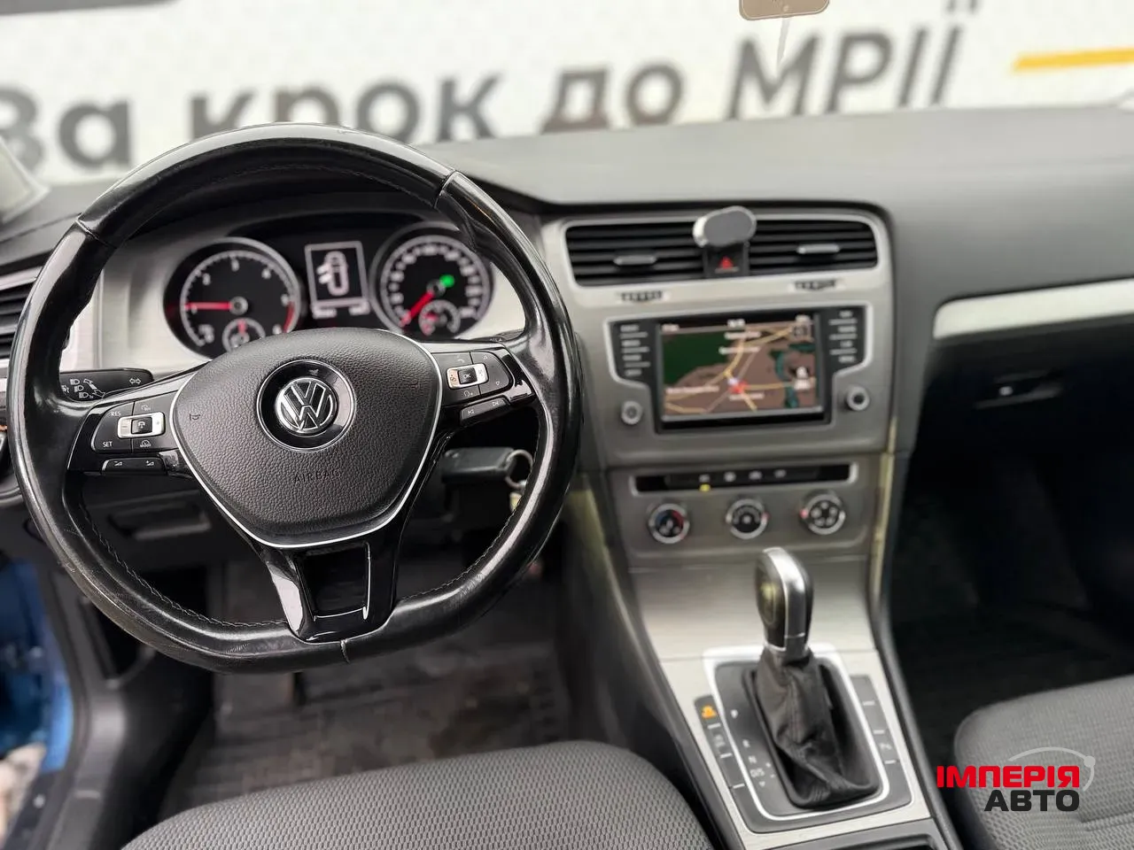 Volkswagen Golf - фото 3