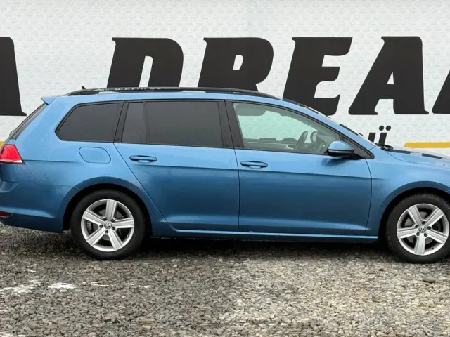 Volkswagen Golf - фото 2