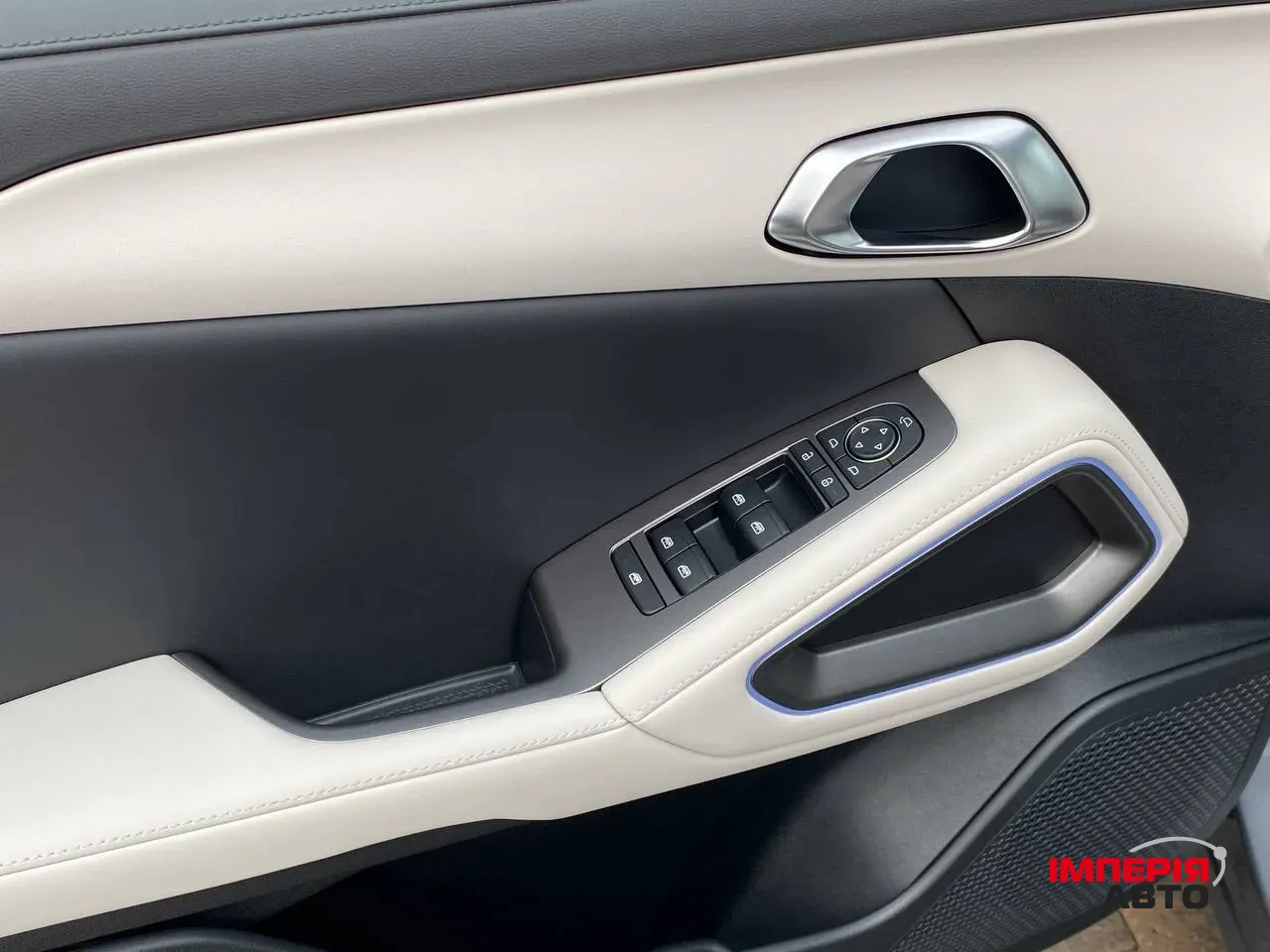 BYD Yuan UP - фото 9