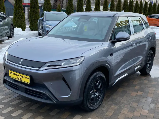 BYD Yuan UP - фото 3