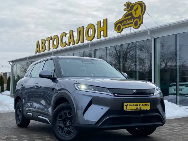 BYD Yuan UP - фото 1