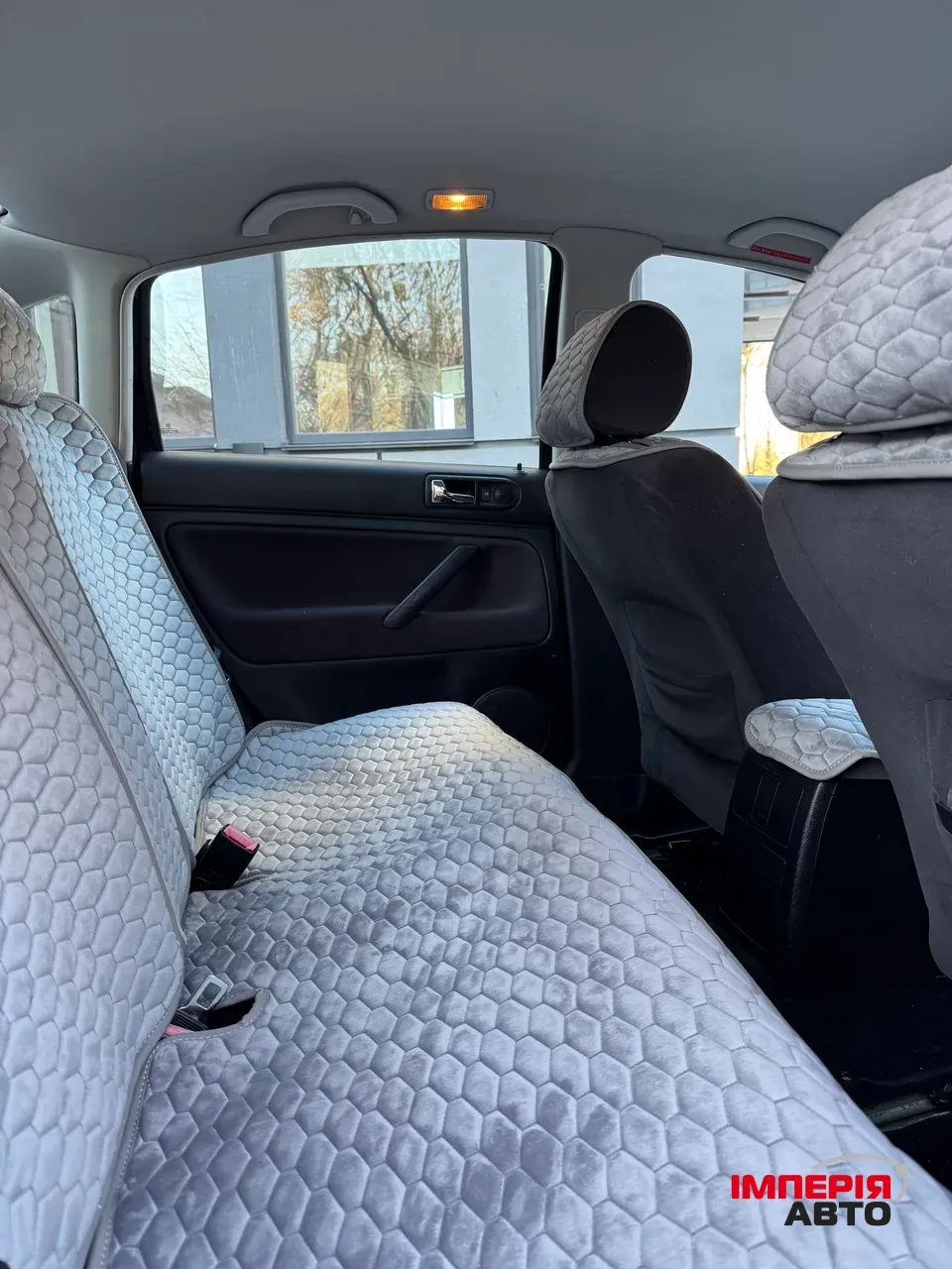 Volkswagen Passat - фото 14