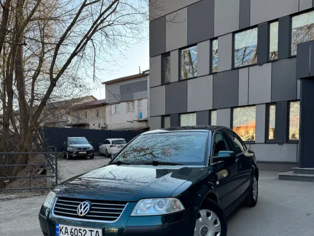 Volkswagen Passat - фото 1
