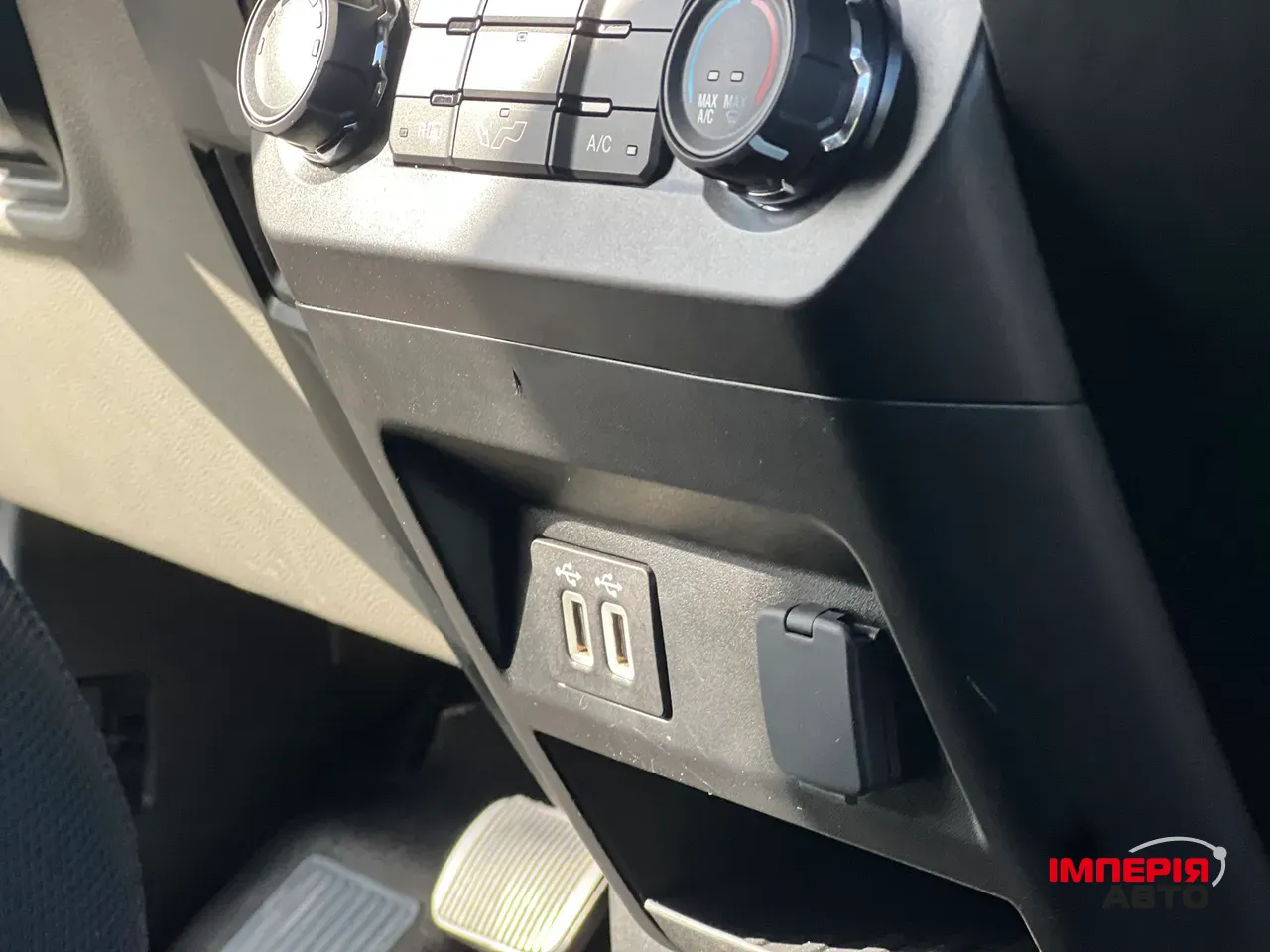 Ford F-150 - фото 47