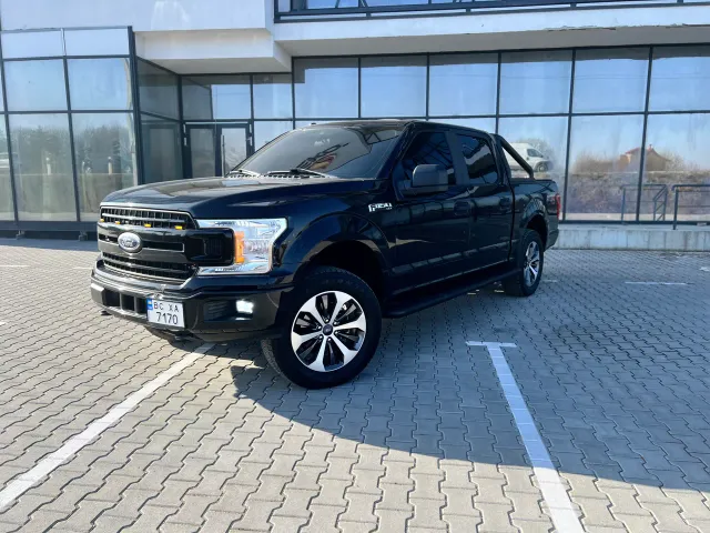 Ford F-150 - фото 2